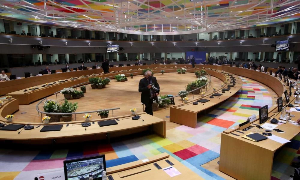 Σύνοδος Κορυφής: Ήρθε η ώρα των 27 για λύσεις στην ακρίβεια στην ενέργεια – Τι ζητά η Αθήνα